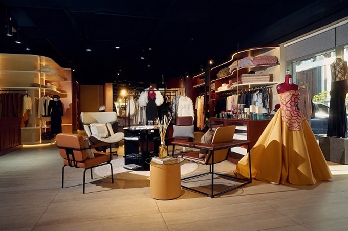 هذه الأزياء مصممة على مقاسكِ أنتِ