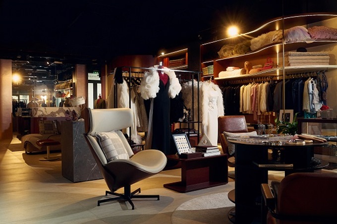 هذه الأزياء مصممة على مقاسكِ أنتِ