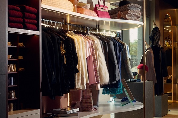 هذه الأزياء مصممة على مقاسكِ أنتِ