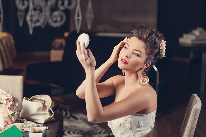 دليلك لاختيار مكياجك وتسريحة شعرك يوم زفافك