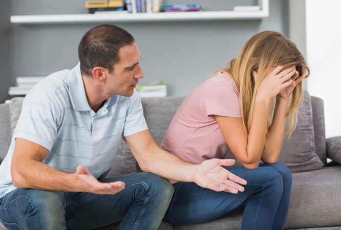 5 إشارات تدل على أنكِ في علاقة سامة