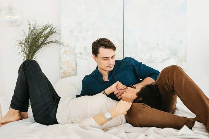 أفكار ممتعة لقضاء إجازة نهاية الأسبوع مع زوجك في المنزل