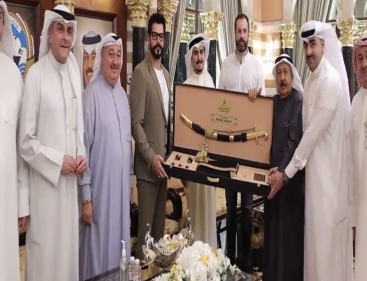 تفاصيل زيارة بوراك أوزجيفيت للكويت