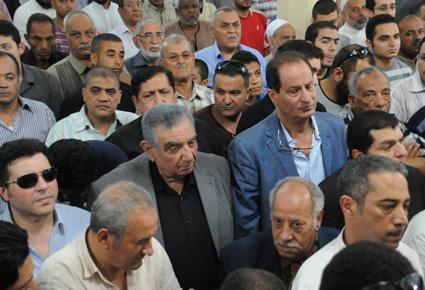 خاص بالصور- النجوم في وداع وردة