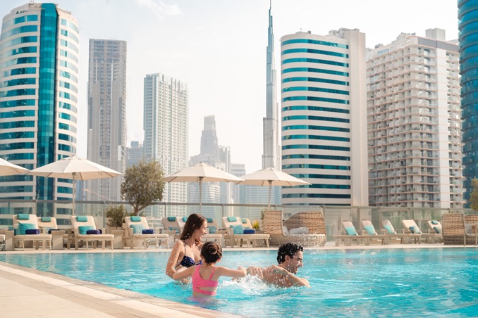 فنادق الإمارات تتألق بعروض مميزة لعيد الاتحاد.. اختاري منها وجهتكِ المناسبة