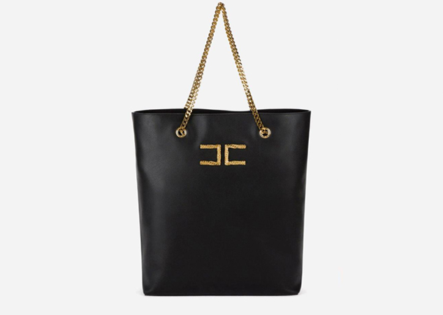 حقائب بطابع رومانسي وأنيق لخزانتك الصيفية