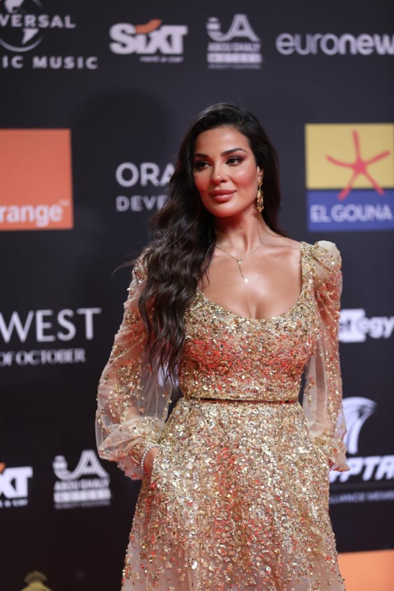 نادين نجيم تعود بالجزء الثاني من صالون زهرة قريباً على منصة شاهد