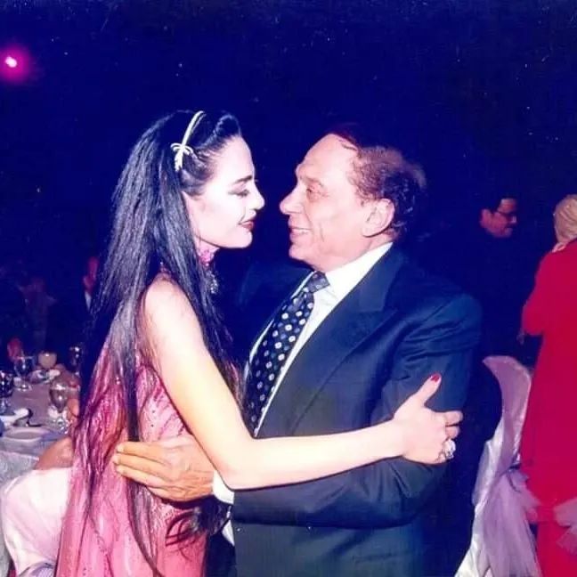 شريهان في عيد ميلاد عادل إمام: تاريخك رسالة لكل ناطقي اللغة العربية