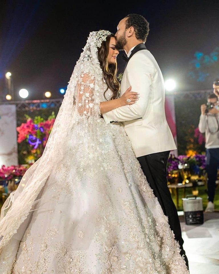 هنادي مهنا عن كواليس حفل زفافها: شبكتي اتقسمت نصين يوم الفرح