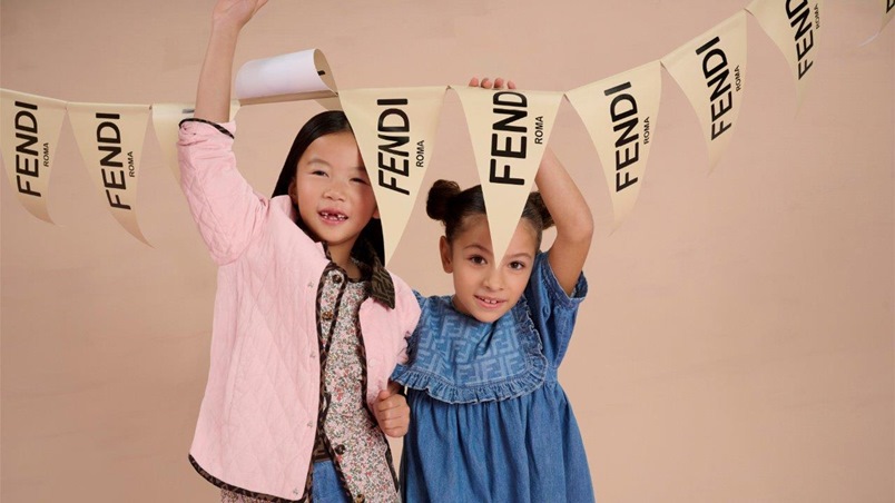 حضّري أطفالك لاستقبال الربيع مع تصاميم تجمع جمال الطبيعة بروح الاستكشاف من FENDI