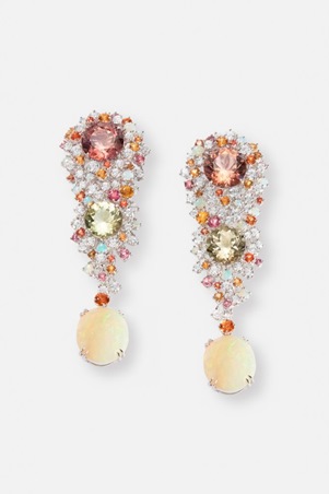 لمسة راقية تكمل إطلالاتك في سهرات الأعياد