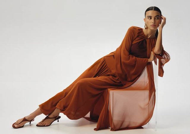 H&M… ربيع وصيف 2026 بلمسة محدودة