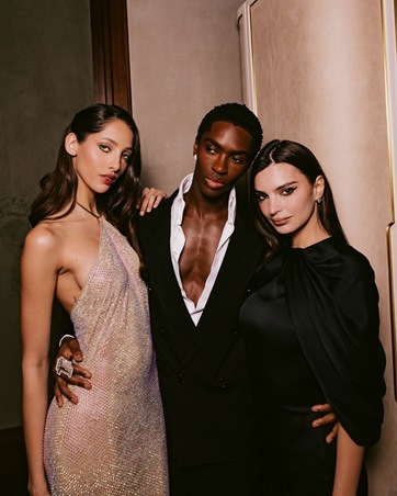 اختاري إطلالة عصرية من مجموعة ستيلا مكارتني وH&M