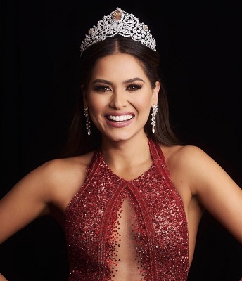 بسبب صورة قديمة ملكة جمال الكون متهمة بالخداع ومهددة بسحب اللقب