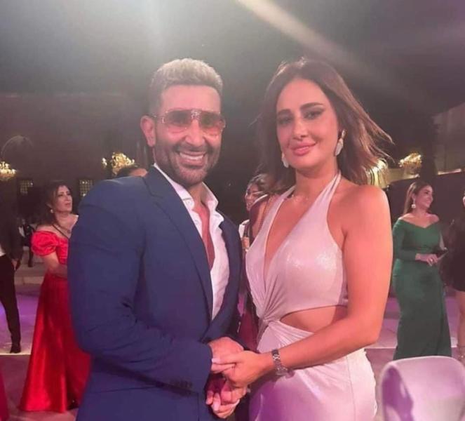 هجوم على حلا شيحة بسبب إطلالتها الجريئة في حفل زفاف جميلة عوض