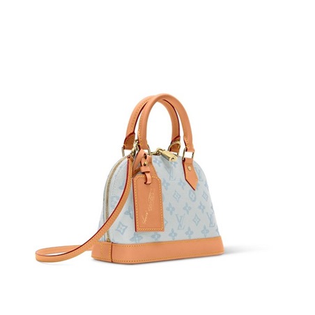 مونوغرام لويس فويتون: 130 عاماً من حضور لا يبهت