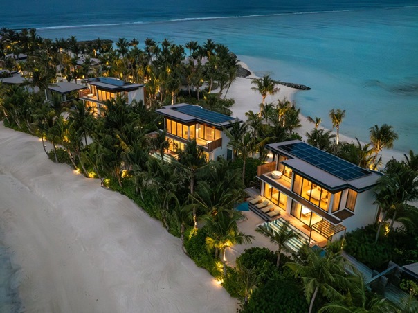 الملاذ المالديفي الأجمل للاحتفال بأعياد نهاية العام