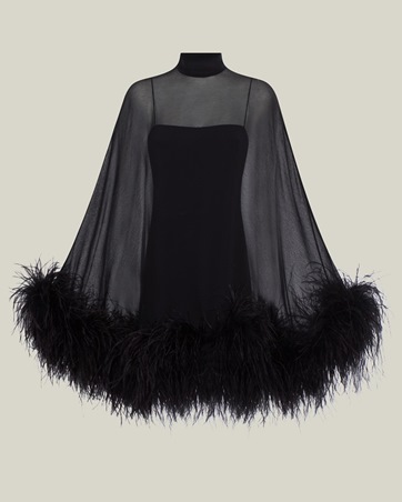 تألقي في موسم الأعياد بهذه القطع