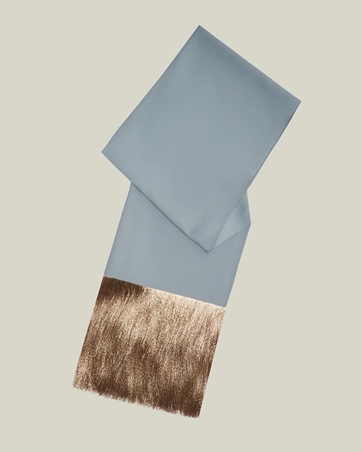 تألقي في موسم الأعياد بهذه القطع