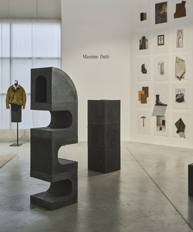 Massimo Dutti تحيي ذاكرة الجلد في أسبوع دبي للتصميم
