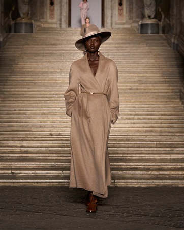 مجموعة Max Mara ريزورت 2026 .. رحلة أنيقة إلى إيطاليا