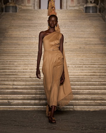 مجموعة Max Mara ريزورت 2026 .. رحلة أنيقة إلى إيطاليا