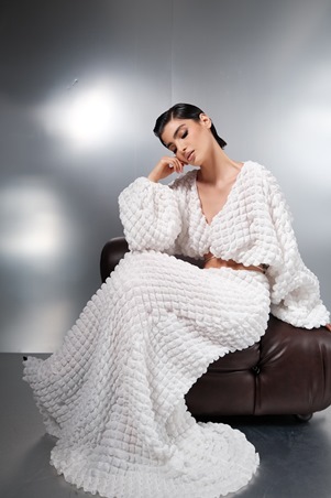 Miruna: علامة جديدة تجمع بين البساطة الراقية والأناقة المعاصرة