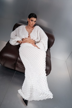 Miruna: علامة جديدة تجمع بين البساطة الراقية والأناقة المعاصرة