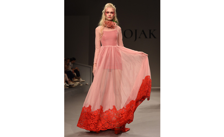 مجموعة مهند كوجاك تحملنا إلى عالمه الخاص في الفاشن فوروورد