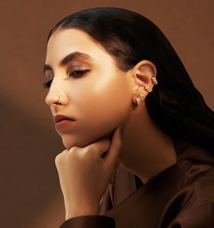 بيرسينج ومجوهرات ملونة مستوحاة من روح رمضان