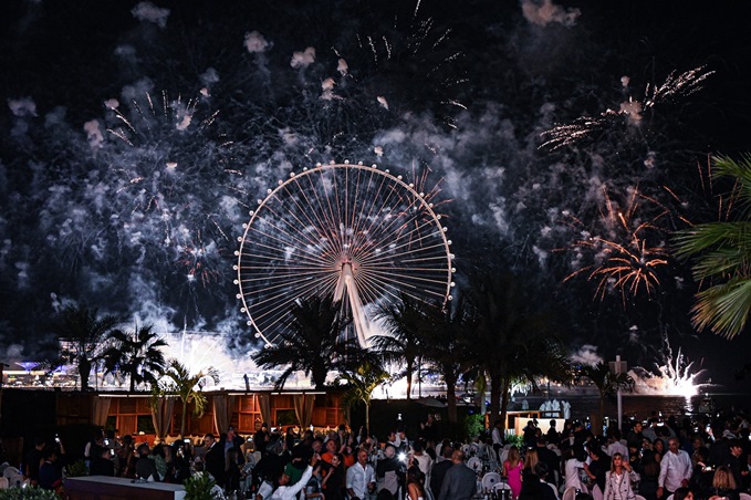 استمتعي بتجارب مميزة في فندق ريكسوس بريميوم دبي خلال موسم الأعياد ويوم رأس السنة