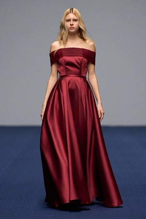 اليوم الخامس من أسبوع دبي للموضة… أربع رؤى ترسم ملامح خريف وشتاء 2027