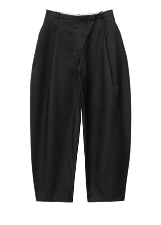 اخترنا لك تصاميم تليق بإطلالاتك المسائية