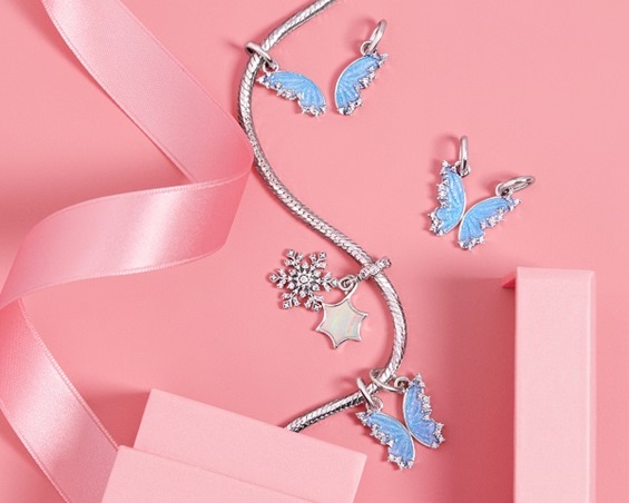 دليلك المثالي لهدايا الأعياد هذا الموسم