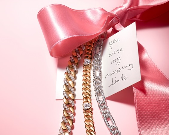 دليلك المثالي لهدايا الأعياد هذا الموسم