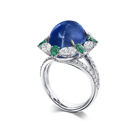الياقوت الأزرق الخلاب يضع بصمته الملكية على أحدث مجوهرات Parure Atelier