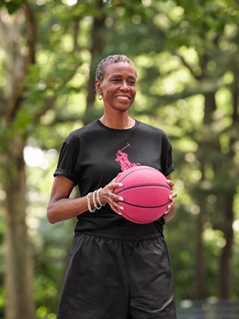 علامة رالف لورين تحتفل بمبادرة 