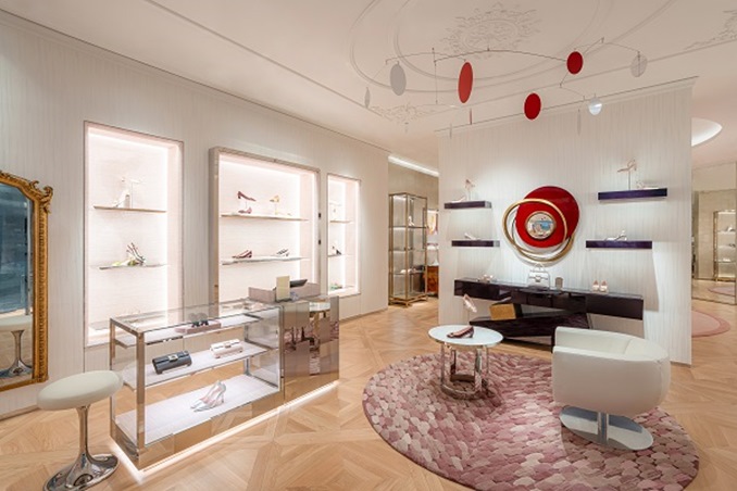 خطوة باريسية في قلب الرياض