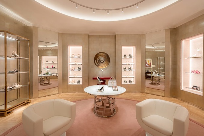 خطوة باريسية في قلب الرياض