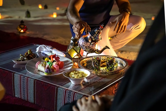 مجموعة رائعة من تجارب يوم الحب المنسقة بعناية تكريما لأكثر أيام السنة رومانسية