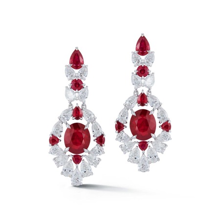 حجر الياقوت الأحمر فيه كلّ الحبّ والحظّ لمواليد شهر يوليو