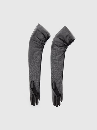 أناقة تنبض بالسحر... مجموعة 12STOREEZ الجديدة