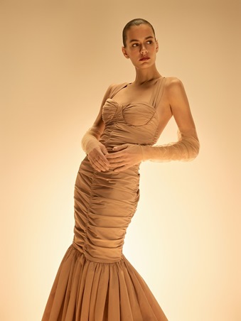 أناقة تنبض بالسحر... مجموعة 12STOREEZ الجديدة