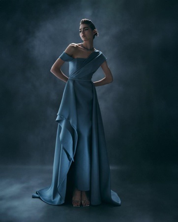 أناقتكِ مستوحاة من جاذبيّة صوفيا لورين في أحدث مجموعات ساهر ضيا