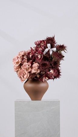 The Flower Society تستقبل الخريف بباقة من الدفء والألوان المستوحاة من صيحات الموسم