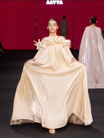 مجموعة AAVVA الجديدة تستلهم روح مايكل أنجلو في عرضٍ يزاوج بين الفن والأناقة