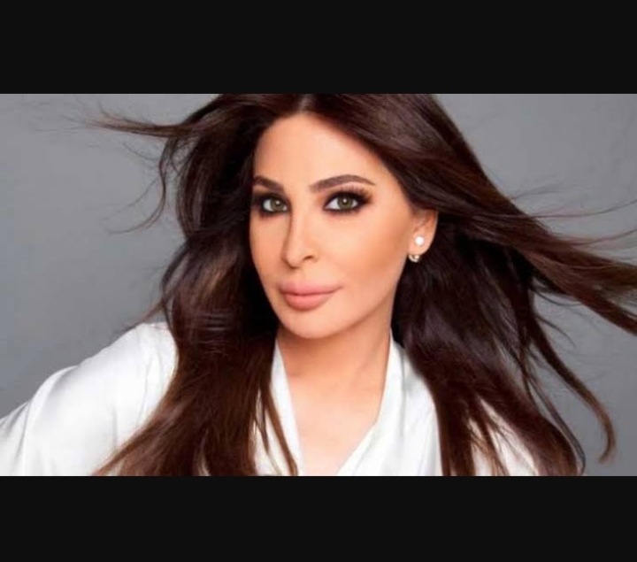 إليسا تكشف سبب تشجيعها للنادي الأهلي