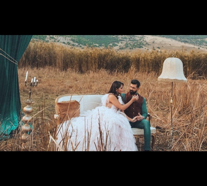 سيف نبيل يغني ويرقص للحبّ ورومنسية 