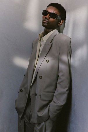 أناقتك بلمسات مرحة وثقة مطلقة من ستيلا مكارتني