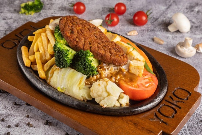 طبق الديك الرومي لا يمكن أن يغيب عن سفرة الأعياد